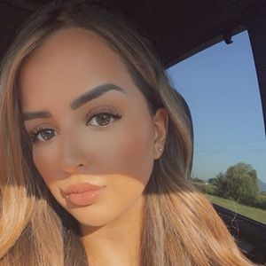 Meet your Posher, Tanisha